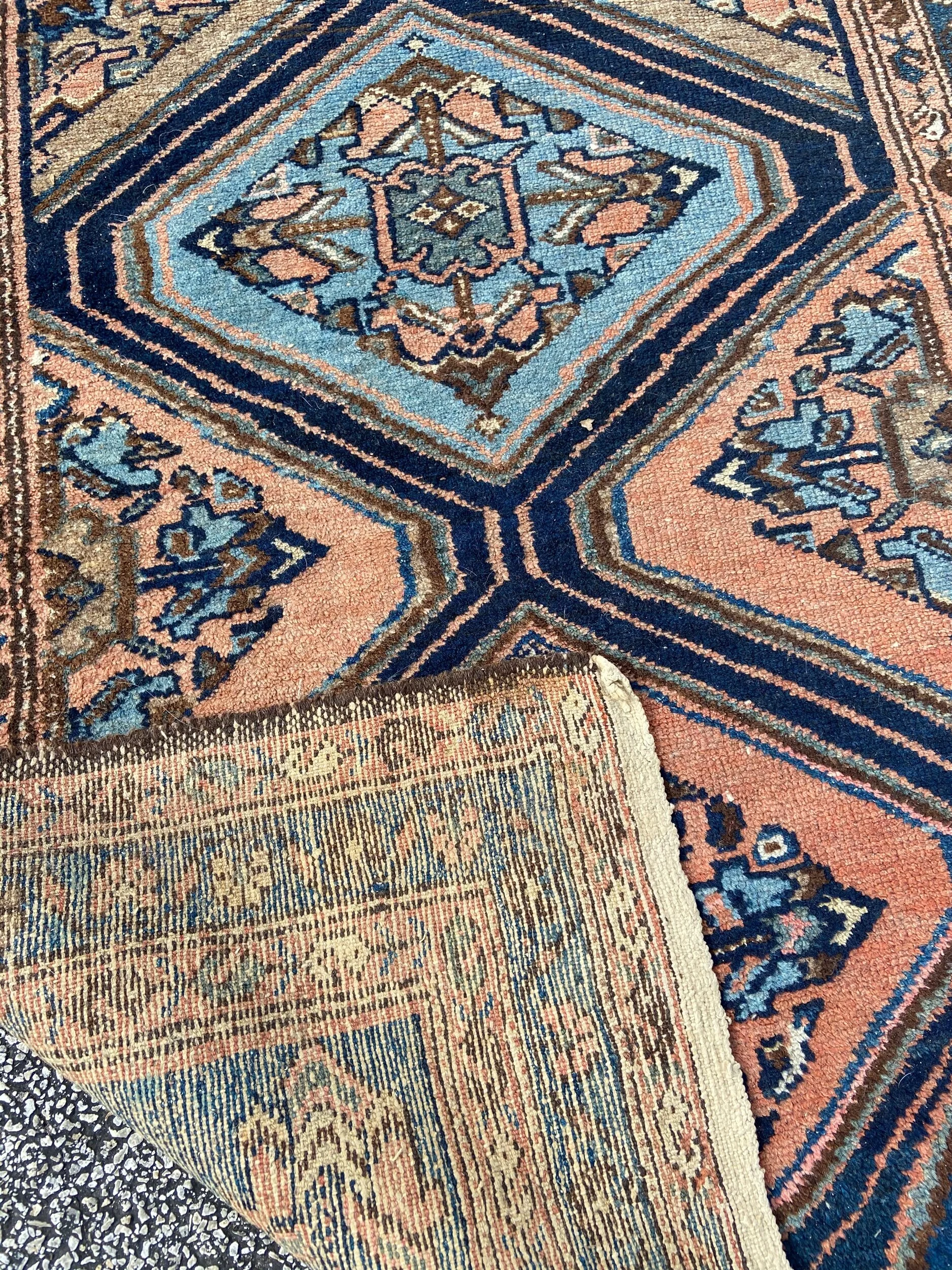 9D34EF0B-2EC7-4AAC-B48B-9C0A6276951D