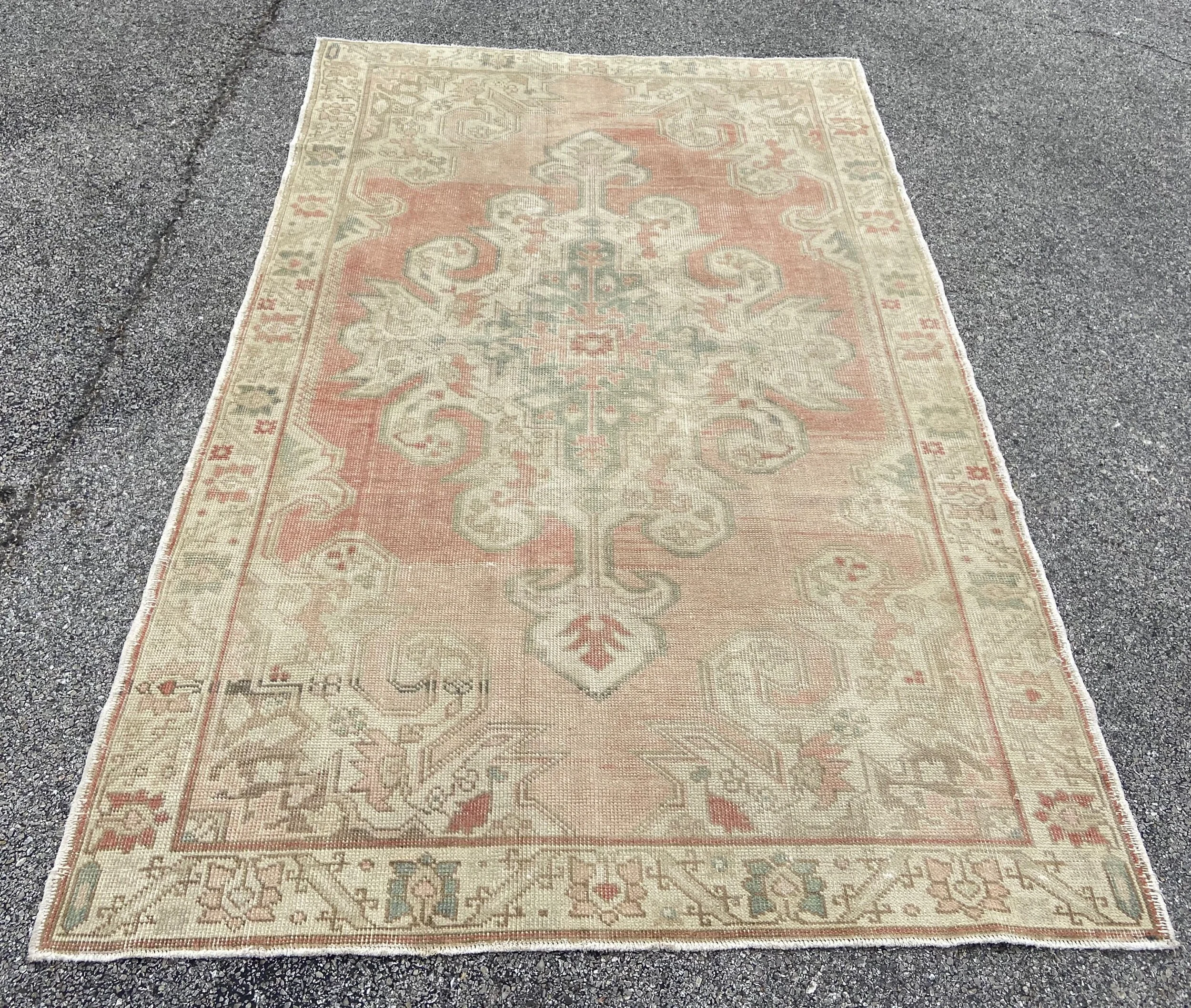 E8585006-B818-40A8-83C8-2B17E9F22570