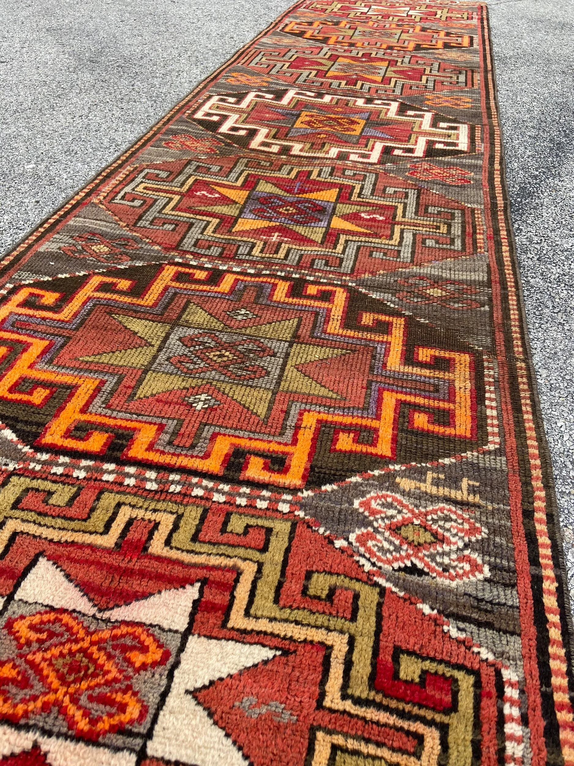 2C485EC8-85D4-4151-A44D-FC053A02B3E8