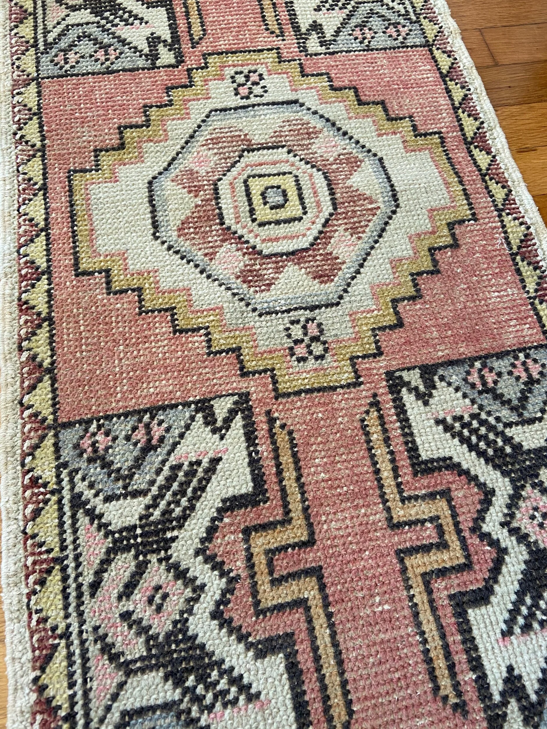 5AFEECE4-A450-42F2-8B96-B5C3D3091328