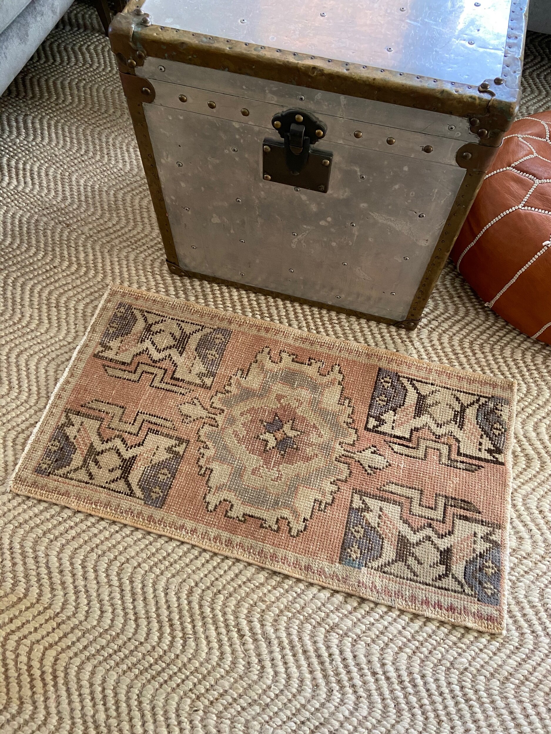 2814B878-54F1-4687-8778-C49B3F8CF548