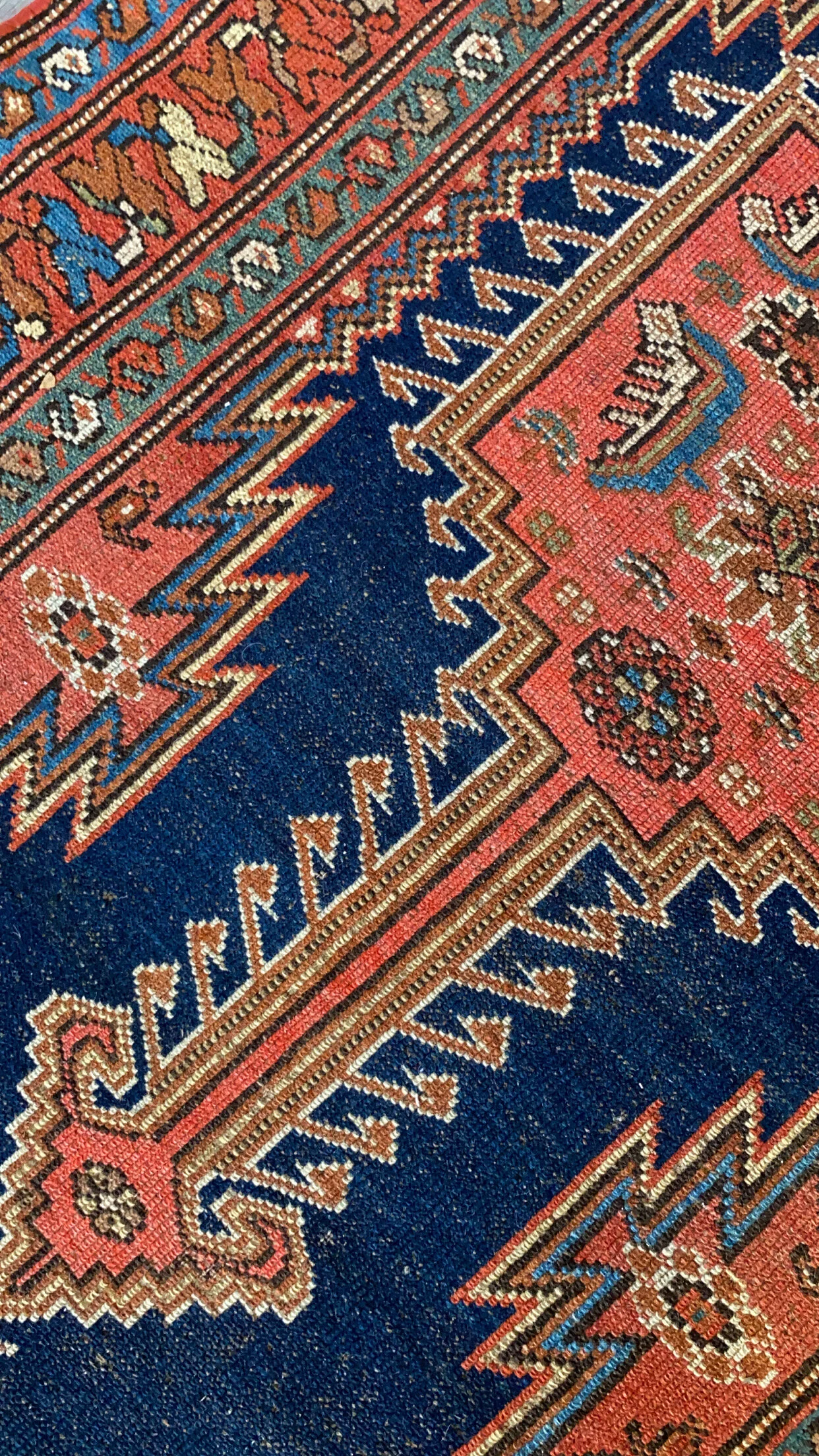 53EC11FC-4382-4073-ADE0-F2BE01BBE5D0