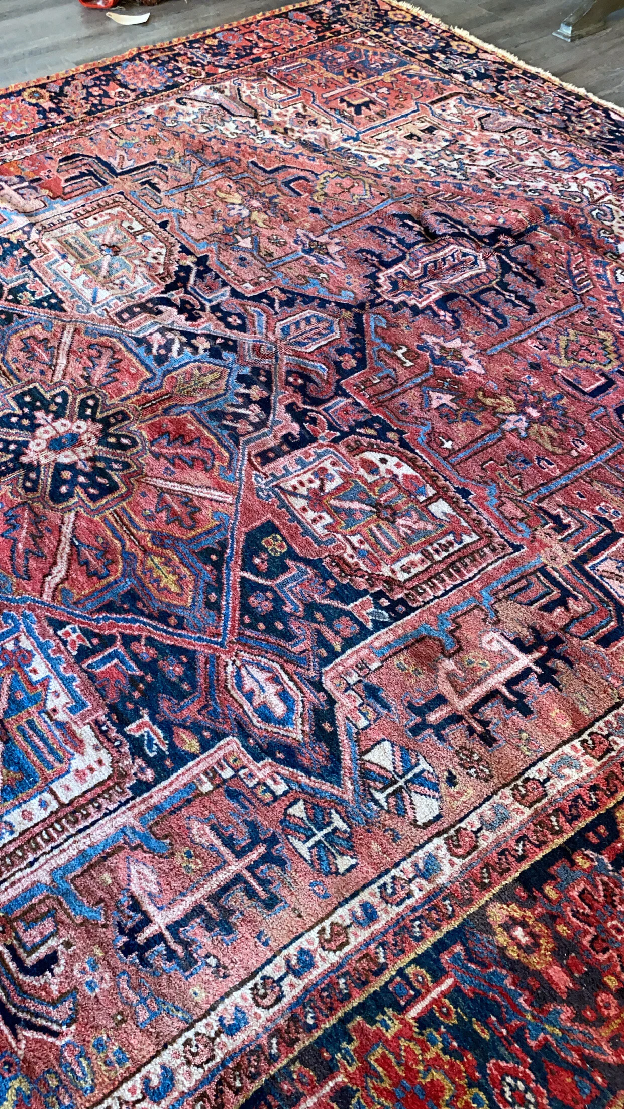 BBE1DB43-C5F4-46F4-A38F-EEC929DA1DCF