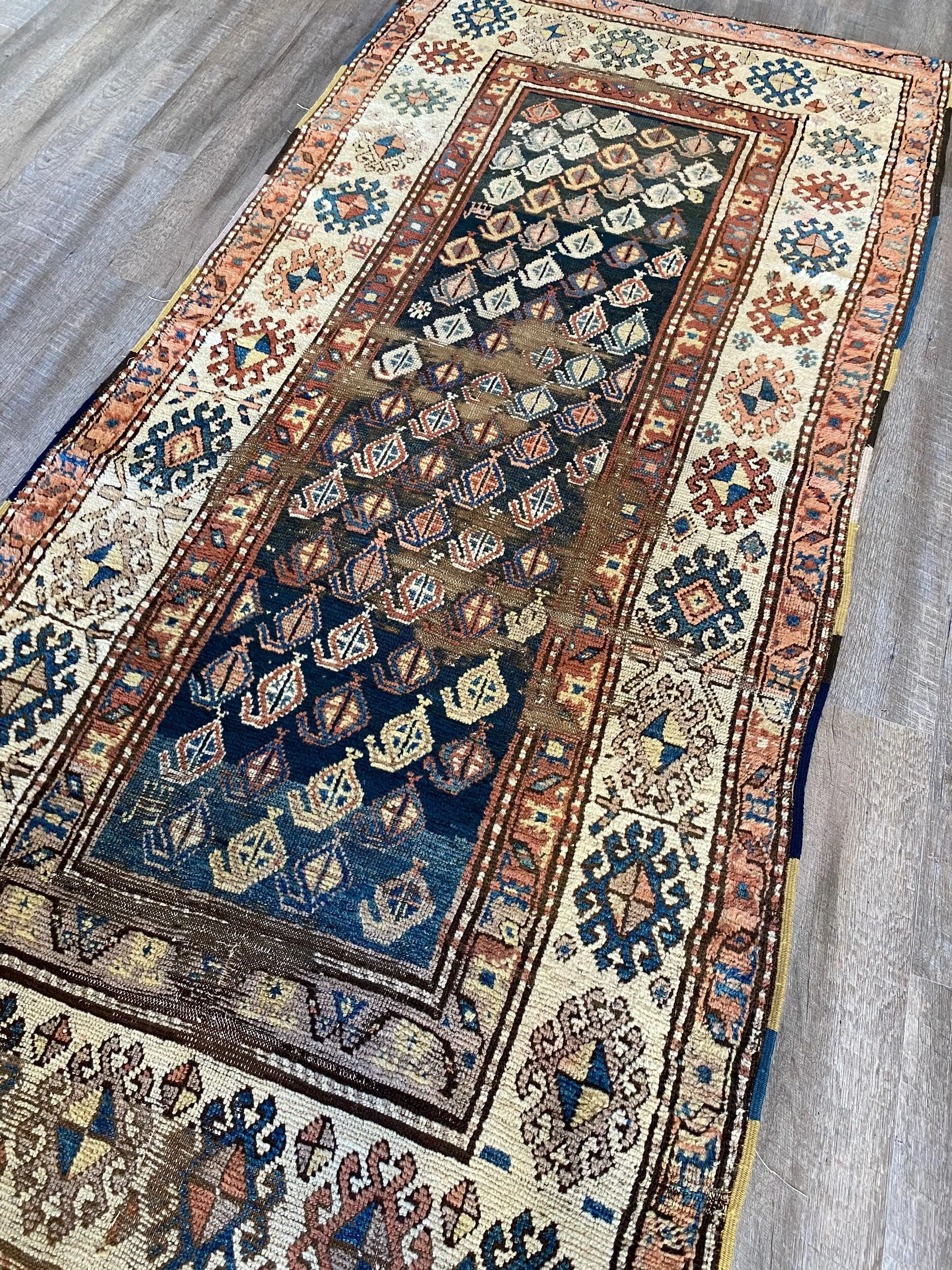 B0EE77B7-2E57-4DFD-ACE9-C630968A363F