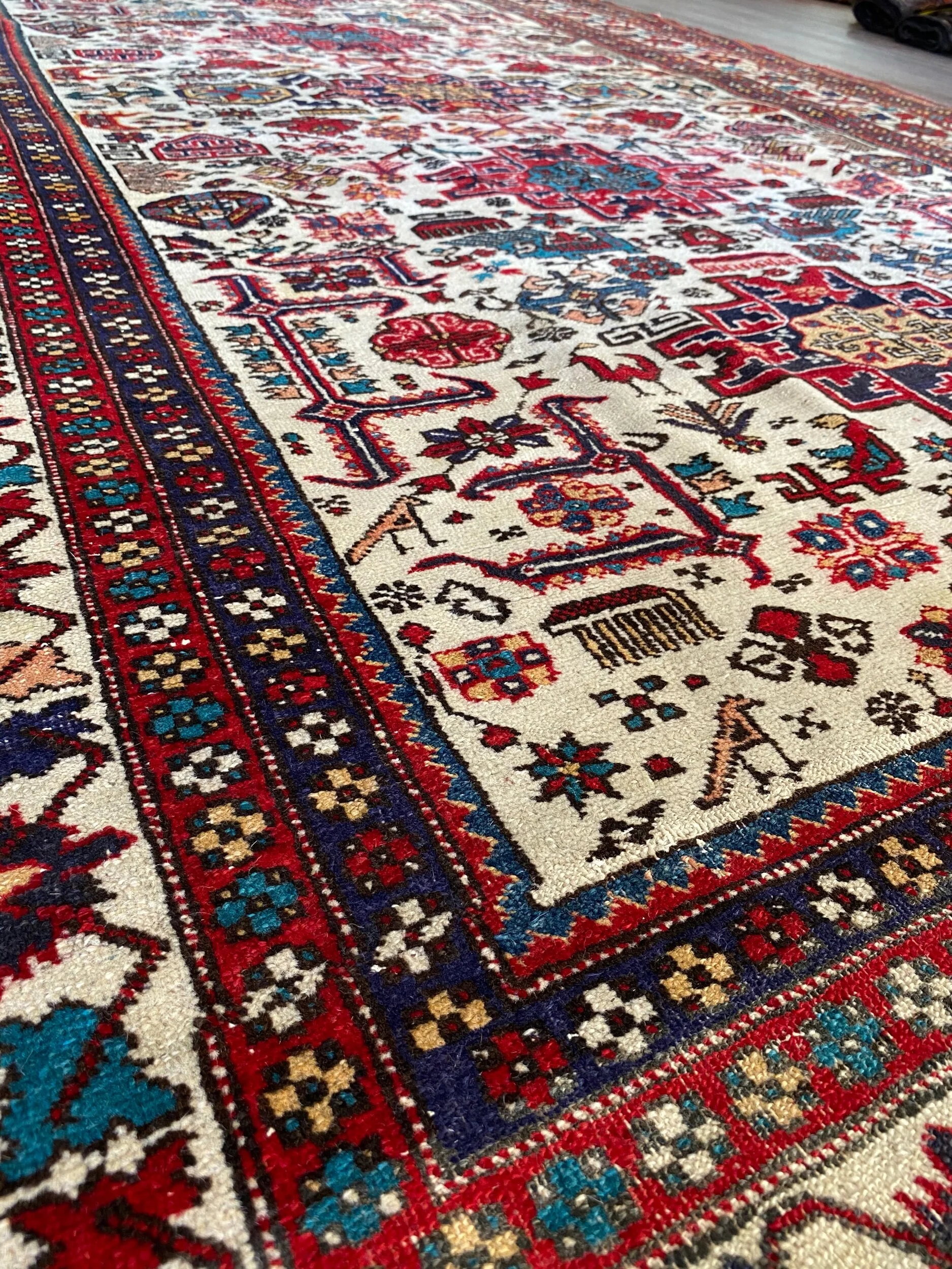 67A2E8F4-16FA-4C9C-B922-53F0648C2E85