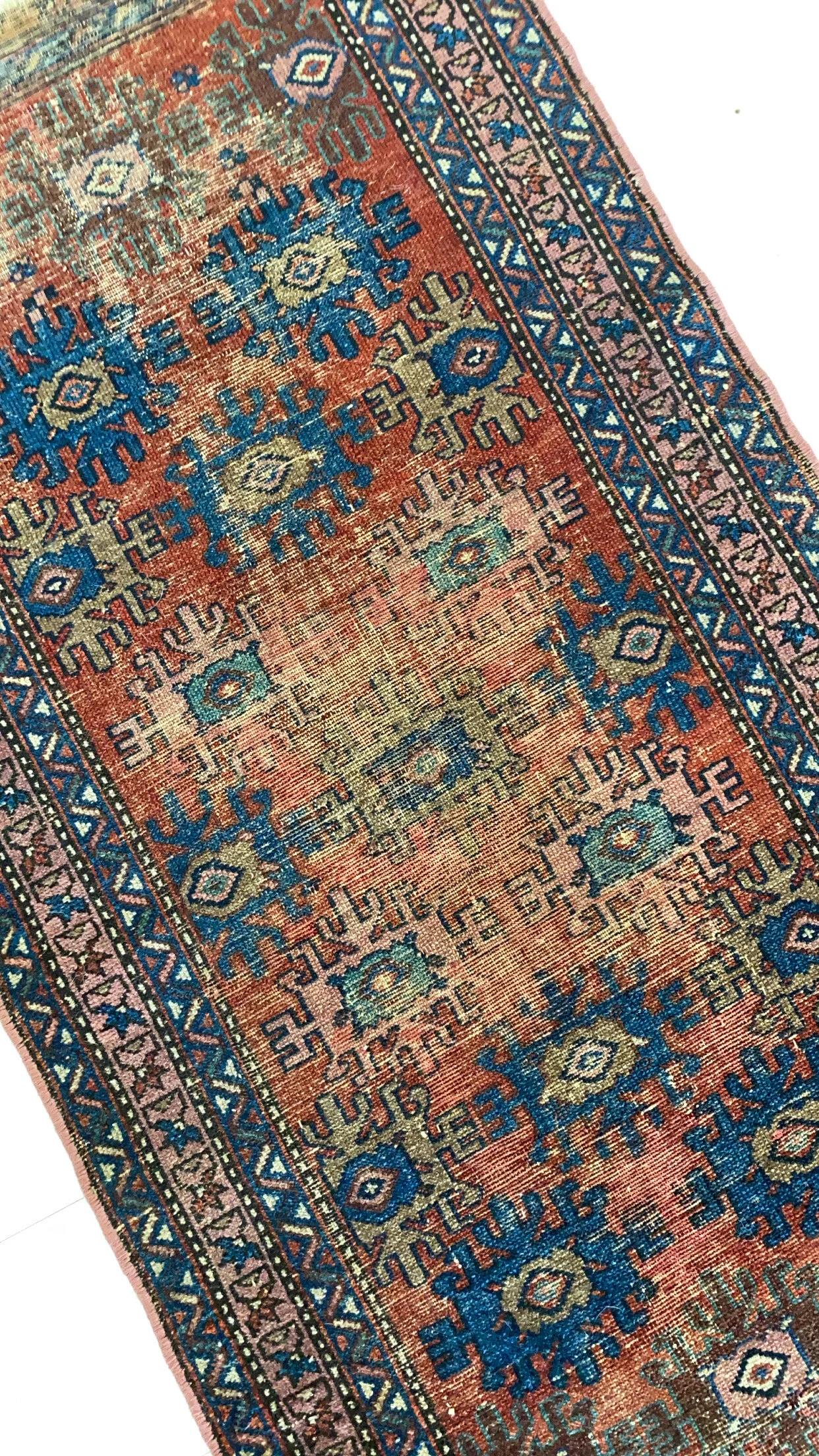 E159580F-F228-4E16-A097-7A27C108C5CD