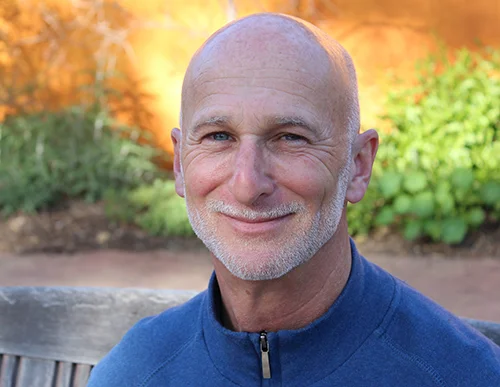 Steven Manus_w.jpg