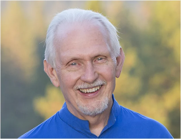 Jyotish_Novak_w.jpg