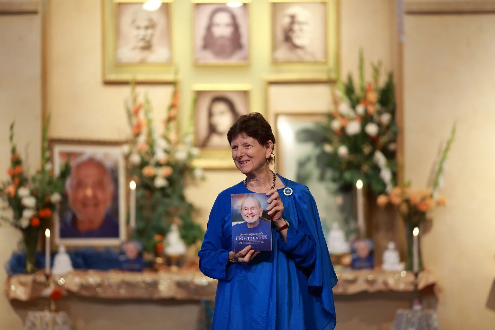 Lightbearer: The Life &amp; Legacy of Swami Kriyananda