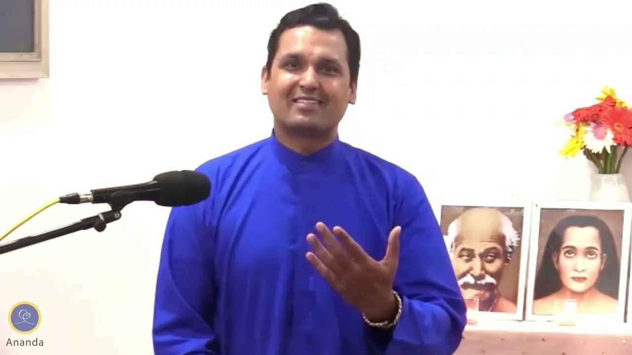 Sunday Worship Service - Nayaswami Aditya