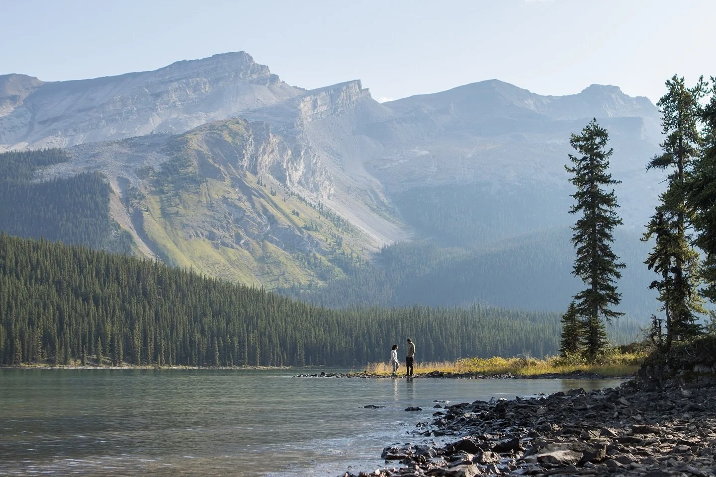 Postcards from a pilgrimage into the Maligne River Valley. 🌼
We spent 5 beautiful days traversing the valley that brought Mary Schaffer and her party to the shores of Chaba Imne (Maligne Lake) in 1908. We had the luxury of ultra-light gear and mark