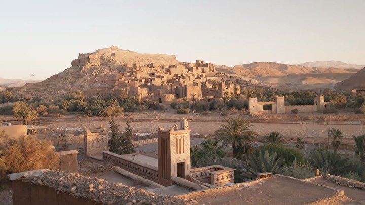 Postcards from Morocco. 🇲🇦 

Sharing scenes that caught my eye on a road trip through A&iuml;t Benhaddou, Fez el-Bali, Merzouga and Marrakech. It was a feast for all the senses. 😌