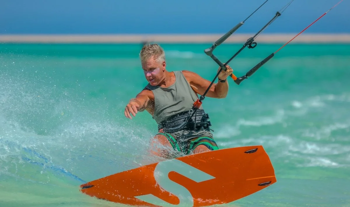  Essentials items to pack for your Egypt kite safari, plus a few items you can leave at home (UPDATED for 2026)