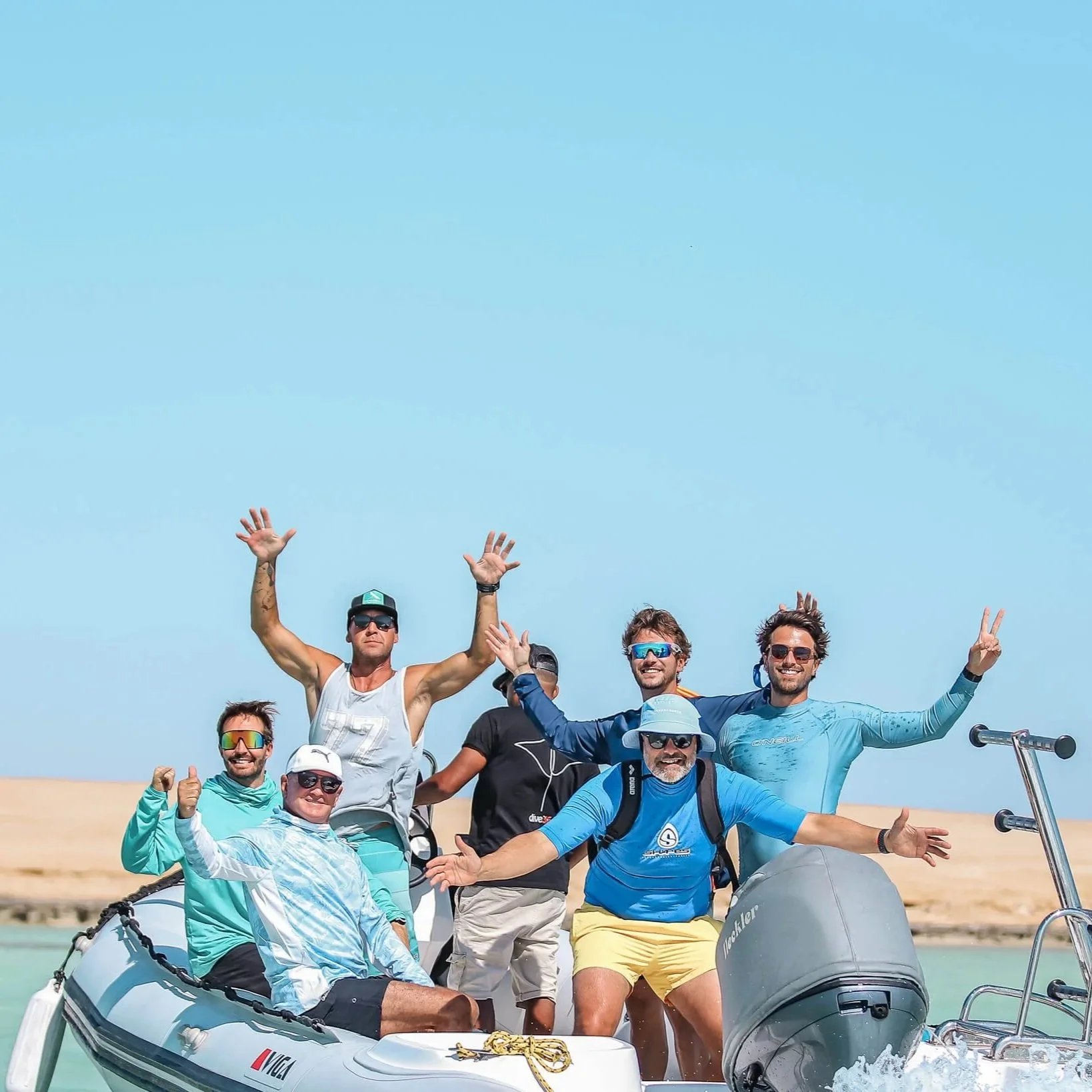 Welcome to the family: Why a Dragonfly Kite Safari is the perfect kitesurfing experience for solo travelers