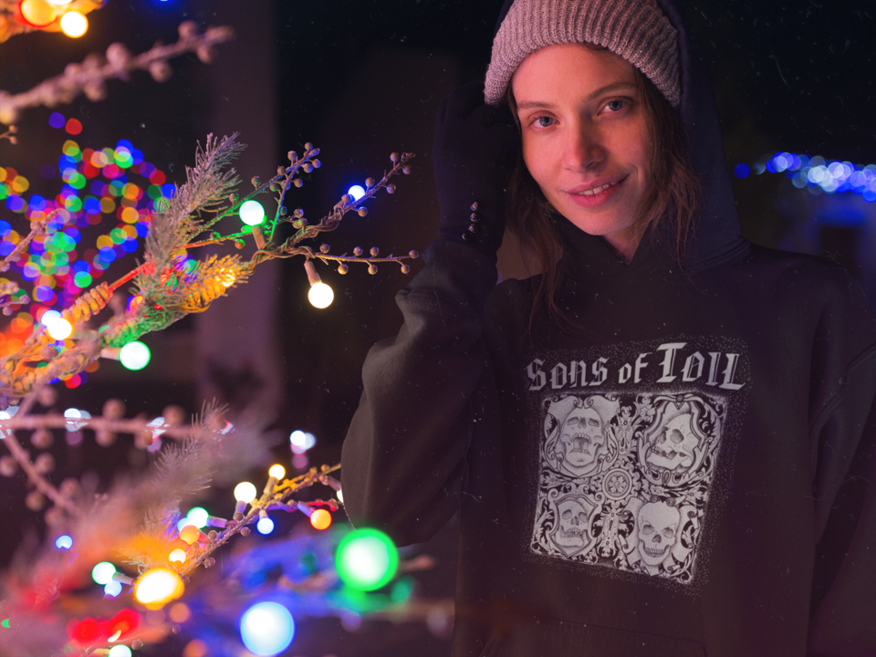 Sons_of_Toil_Hoodie_Woman_at_Christmas_Tree_resized.png