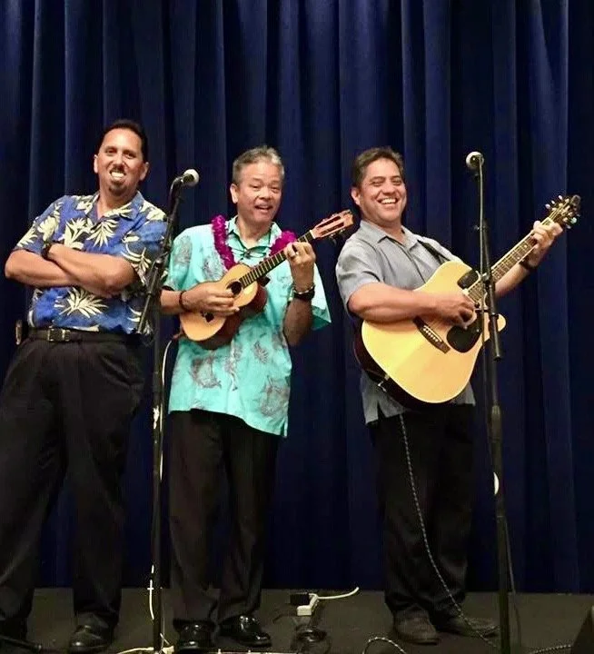 The Halekulani Hotel featuring the hula stylings of Kanoe Muller with Danny Naipo, Solo Pamatigan, Bryan Tolentino