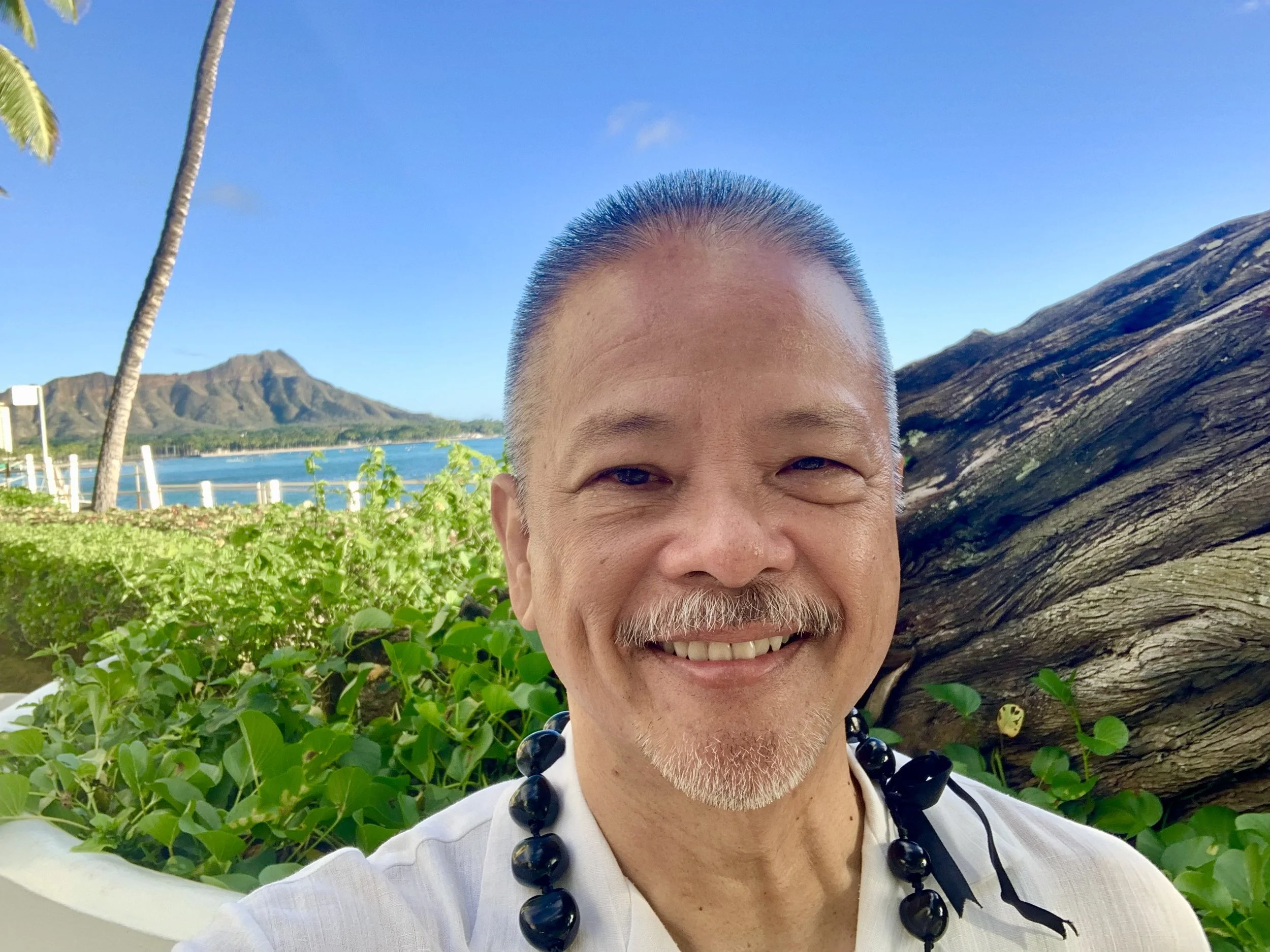 The Halekulani Hotel with Desi Koanui Souza and Solo Pamatigan!