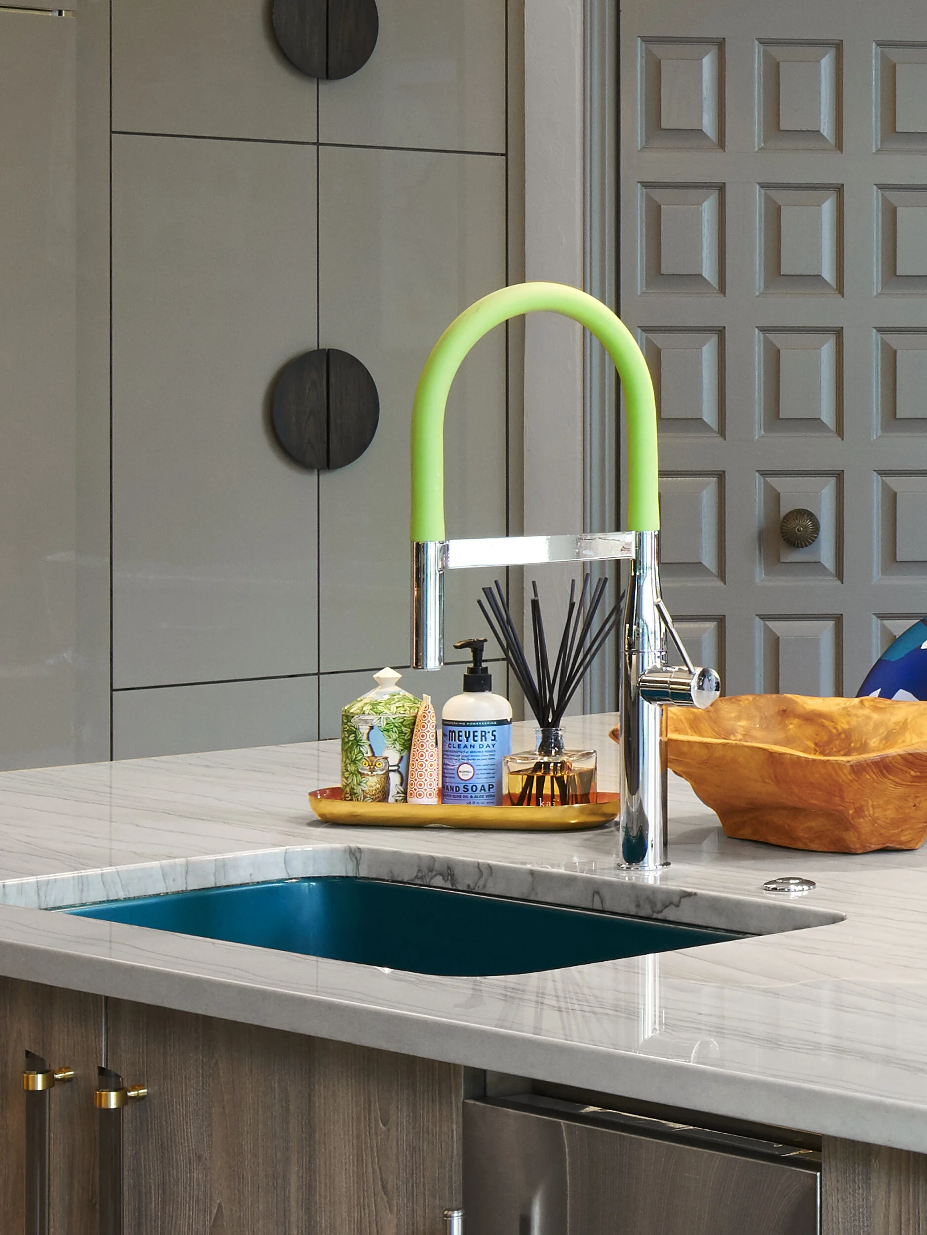 Jansen Sink Detail-1.jpg