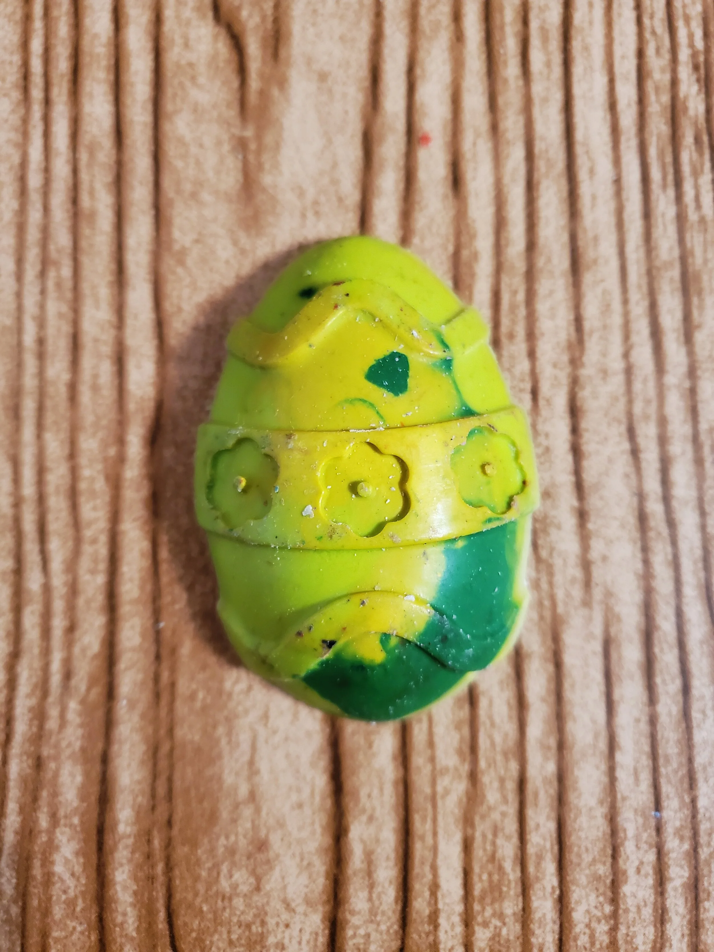 Easter Egg Crayon