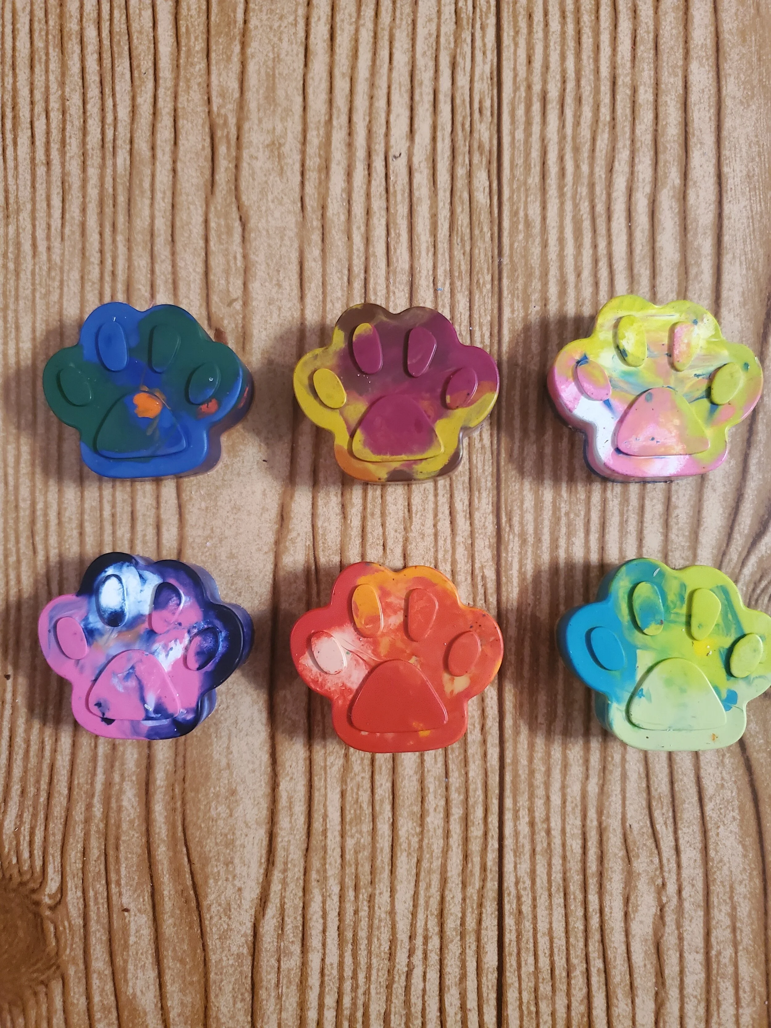 Paw Multicolor Crayon