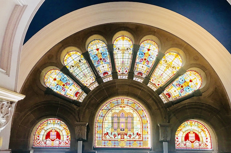 stained-glass-qvb.jpg