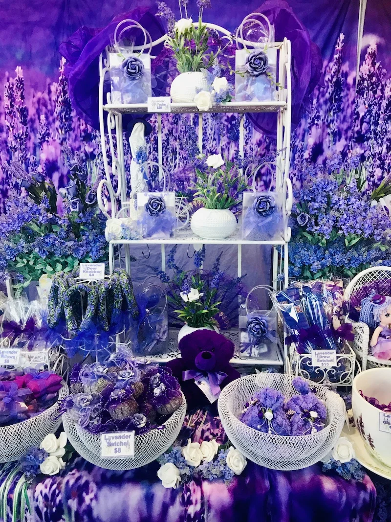 There were little side stalls selling a range of products - this was absolute Lavender Paradise!