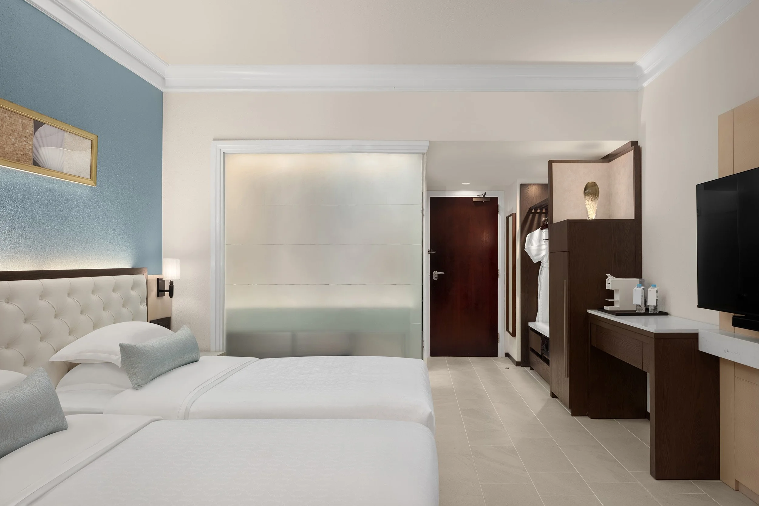 Guam-laguna-guest-room-interior-mike-arty.jpg
