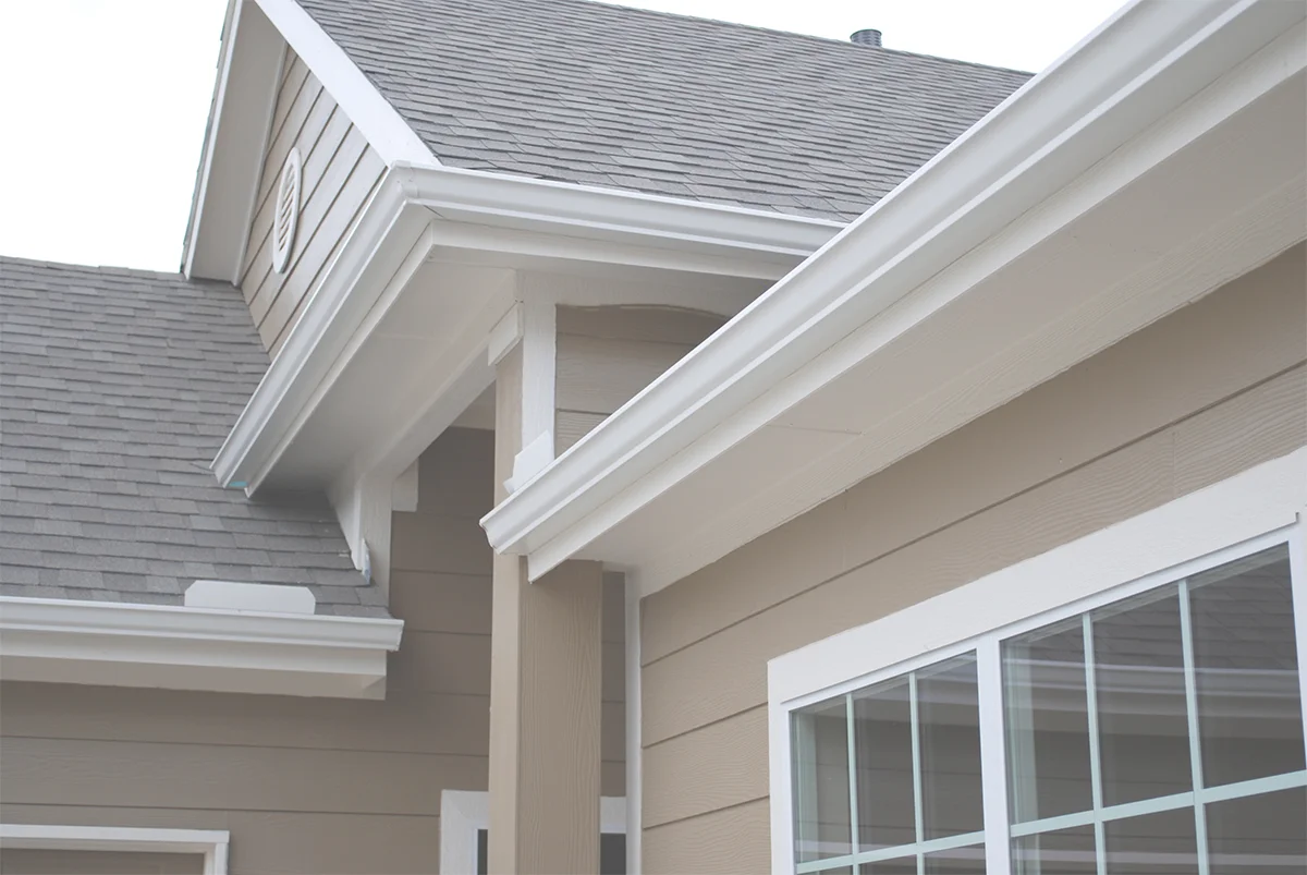 Seamlessgutters.jpg