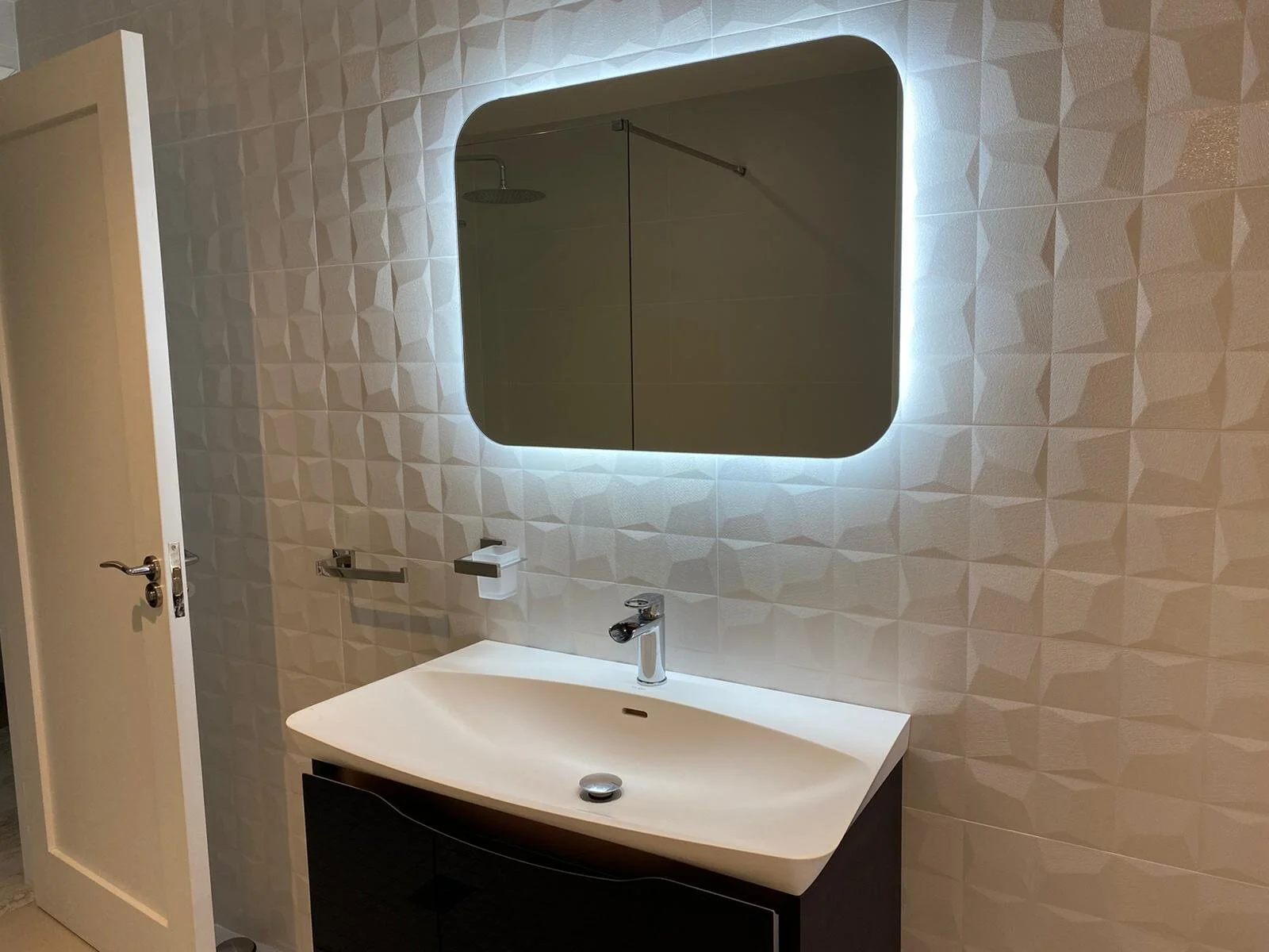 Bathroom.jpeg