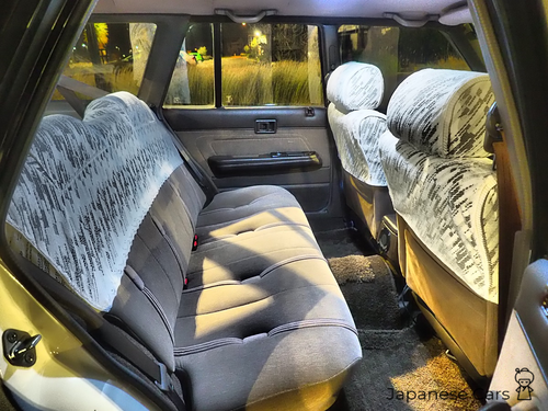 Toyota Mark Ii 2000 Lg Grande Edition Station Wagon Japanese Cars - Lace Car Seat Covers Japan