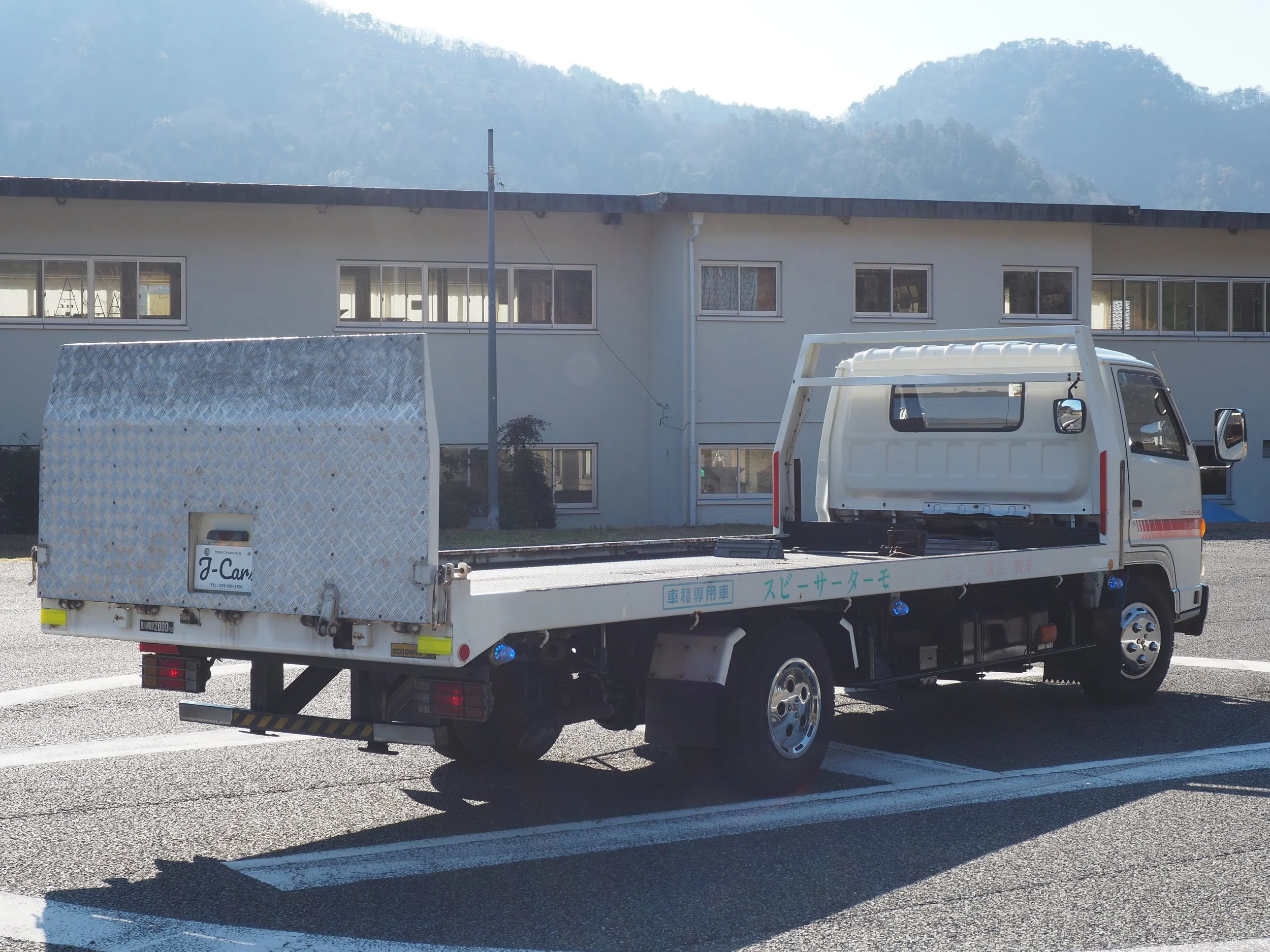 Isuzu Elf 250 Custom Single Car Carrier