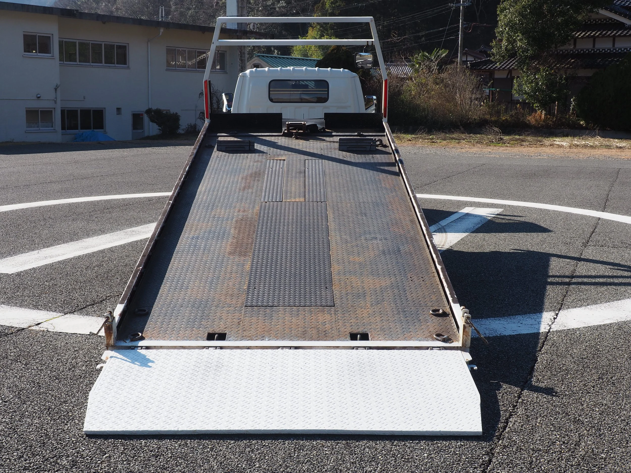 Isuzu Elf 250 Custom Single Car Carrier