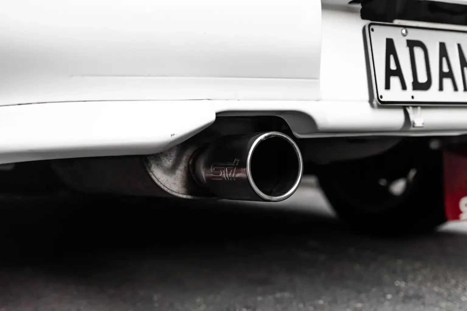 factory sti muffler gc8 subaru impreza WRX STi version 4 1998 JDM vehicle for export sale New Zealand