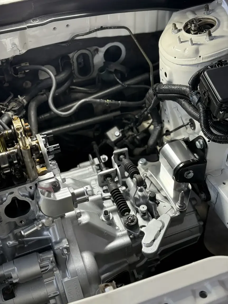 Upgraded transmission mount 2001 DC5 Honda Integra Type R JDM export vehicle for sale New Zealand