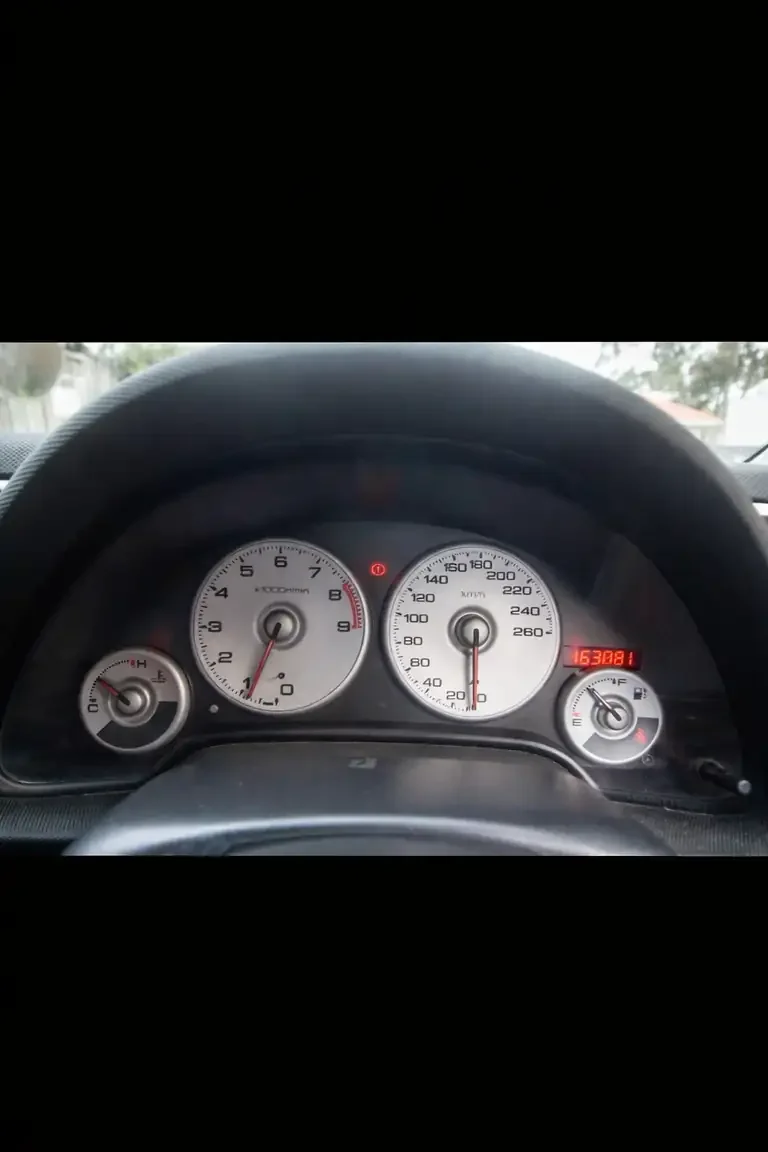 Instrument Panel showing odometer reading Honda Integra Type R JDM export vehicle for sale New Zealand