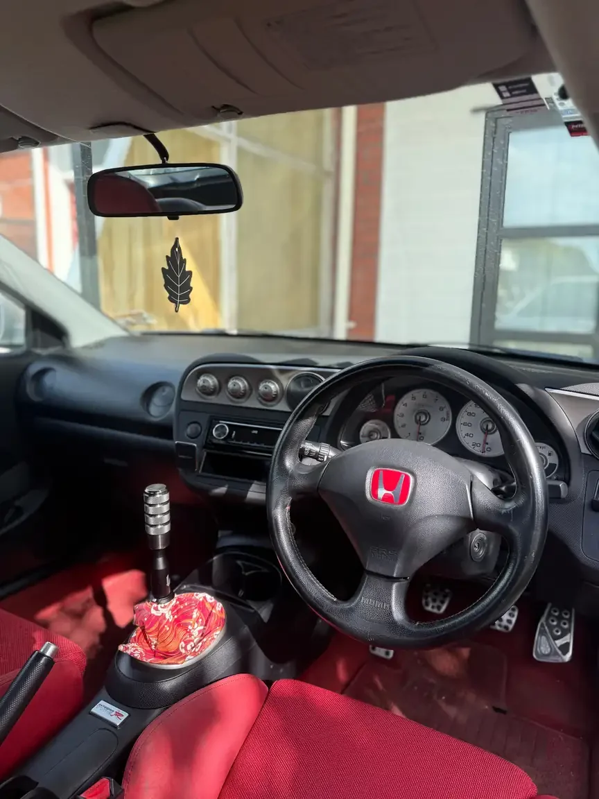 Front drivers side interior view 2001 DC5 Honda Integra Type R JDM export vehicle for sale New Zealand