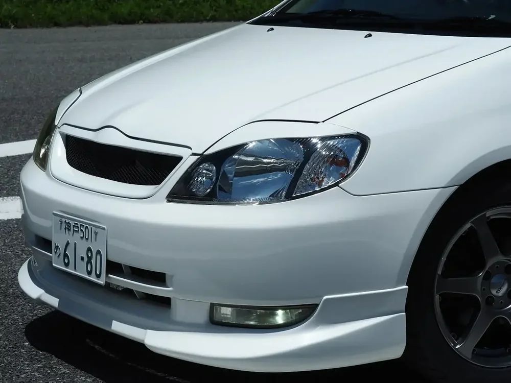 Toyota Corolla Runx Z Aero Tourer 6MT ZZE123 For Sale from Japan