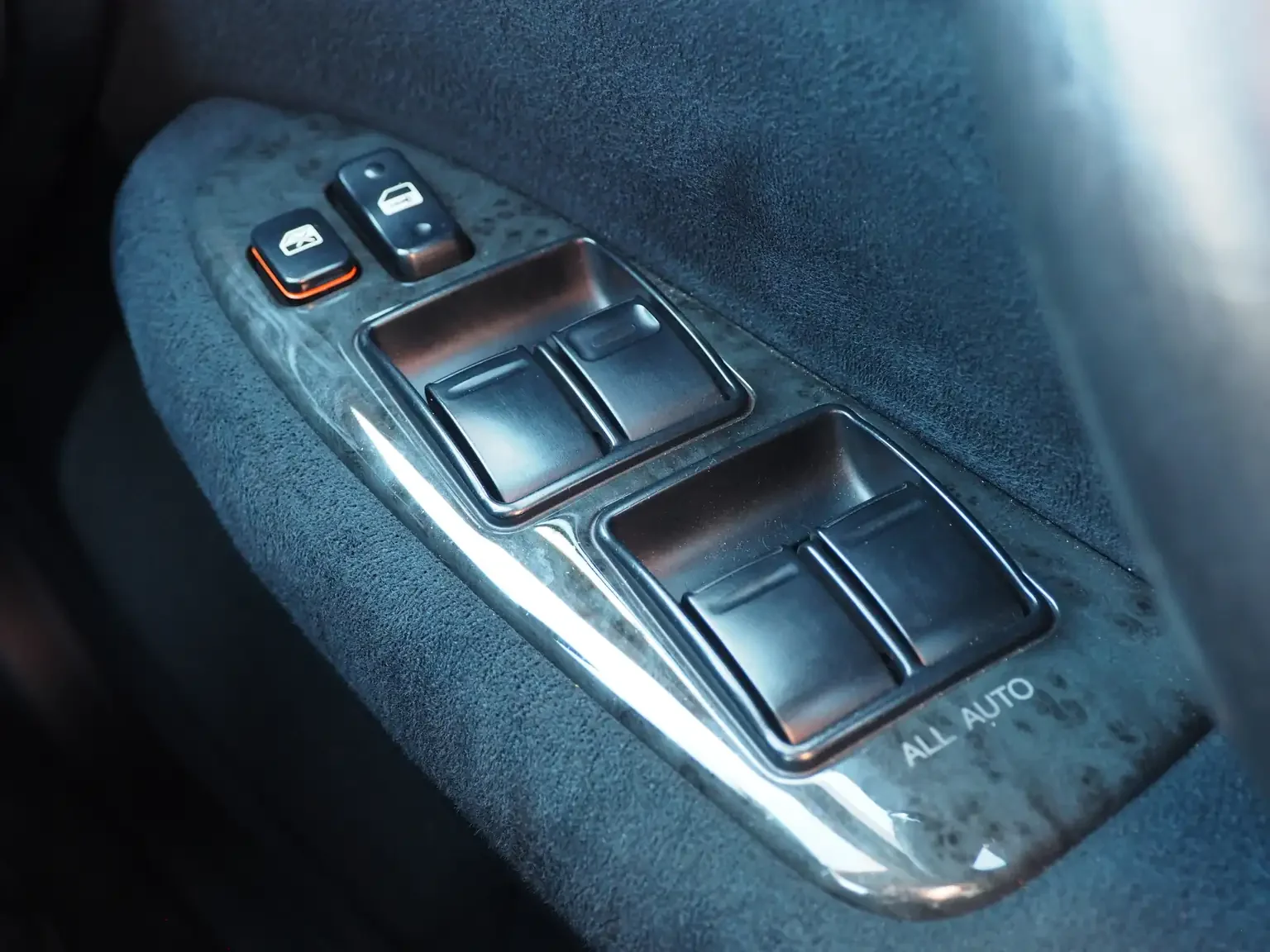 window master switch view toyota crown athlete four estate 2001 jdm export stock japan