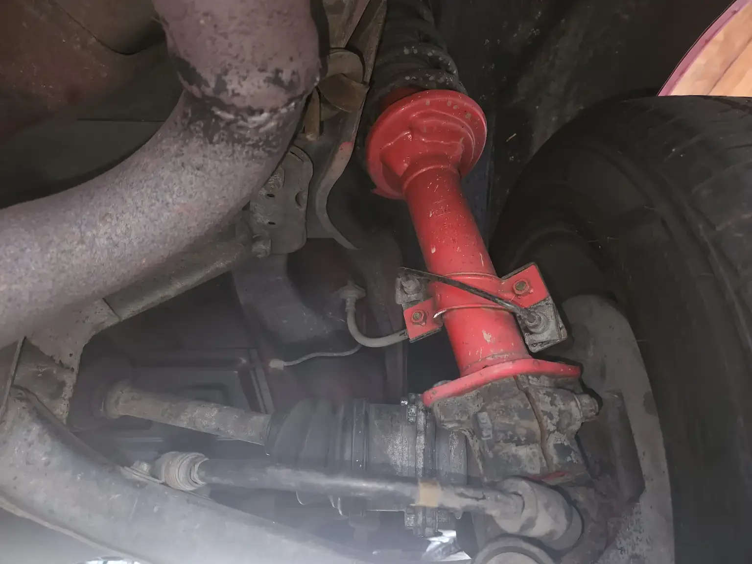 left rear shock condition view Mitsubishi Starion GSR II Turbo JDM spec NZ New export vehicle for sale New Zealand