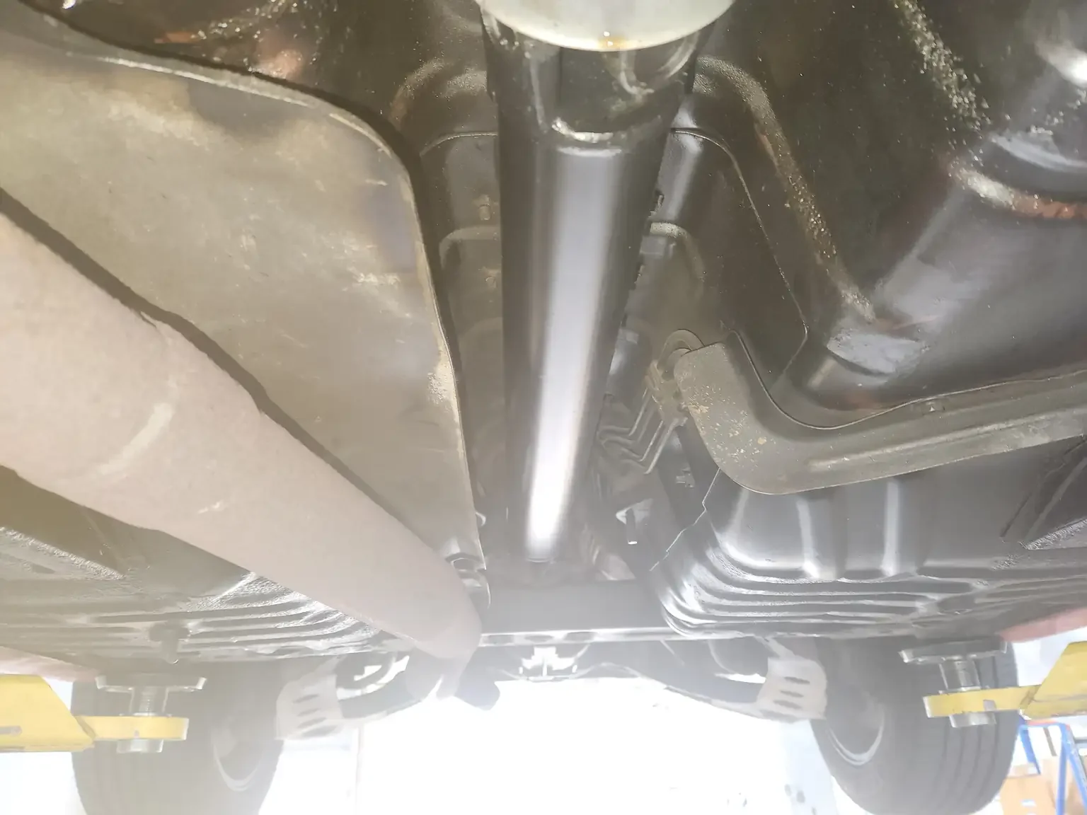 undercarriage and driveshaft condition view Mitsubishi Starion GSR II Turbo JDM spec NZ New export vehicle for sale New Zealand