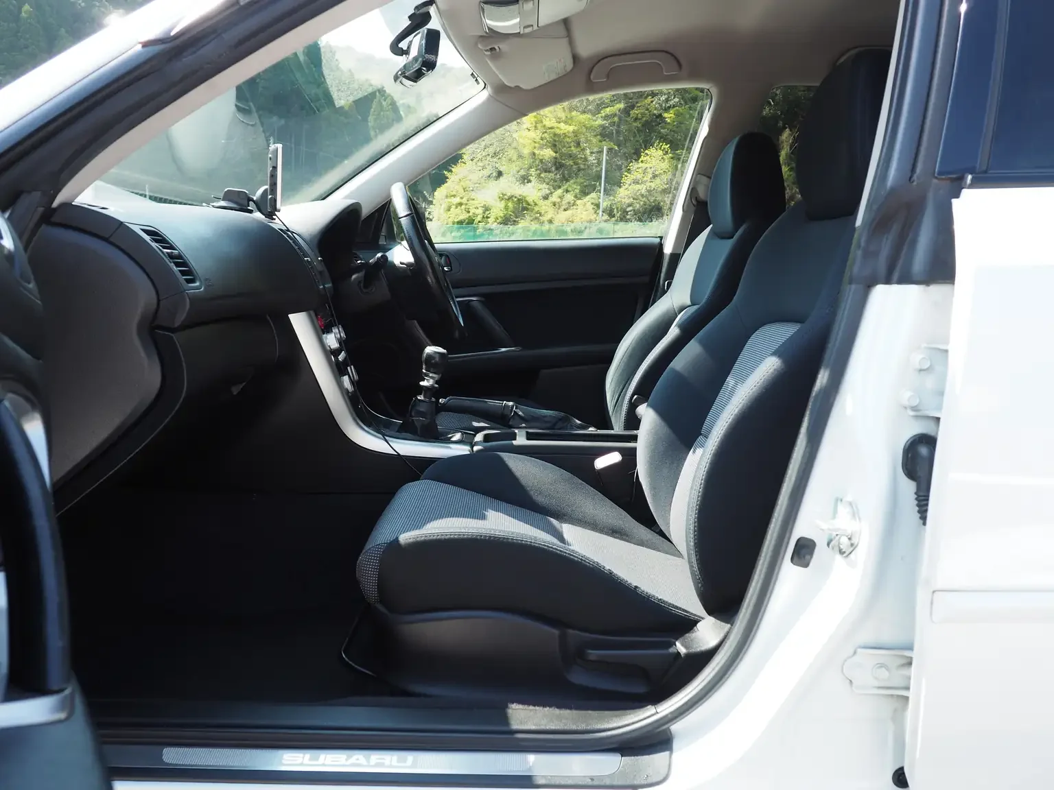 front passengers seat view with door open subaru legacy 3.0R B-Spec 6MT jdm export stock japan