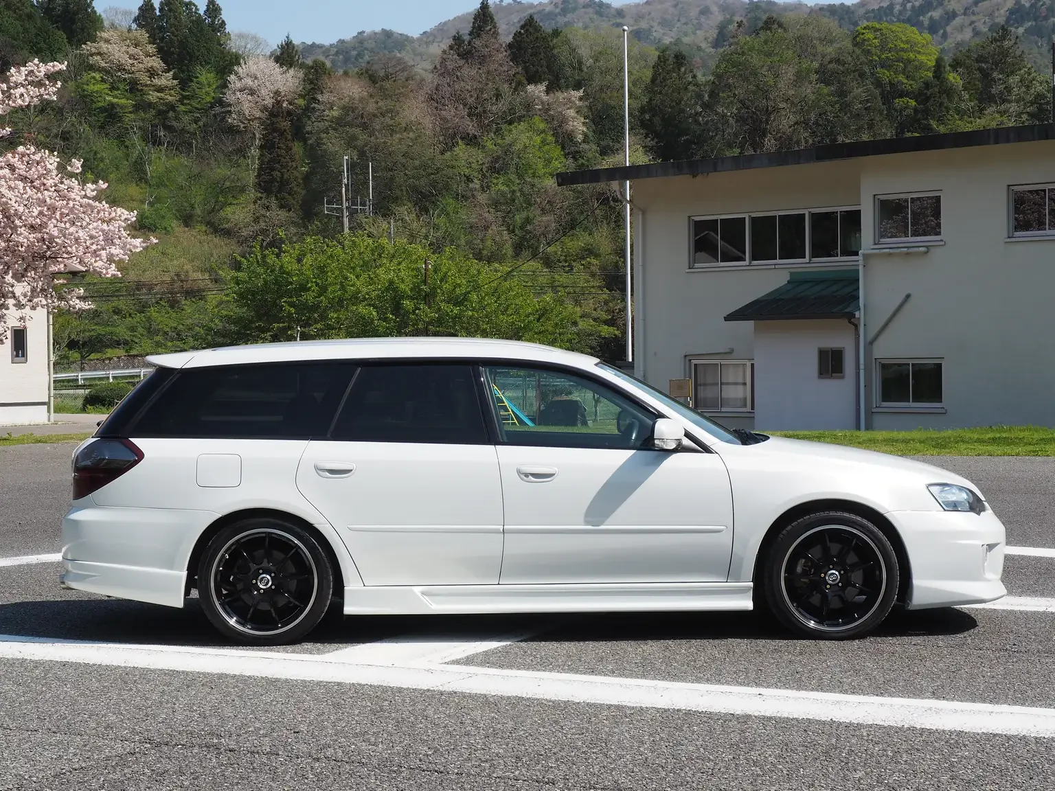 drivers side view subaru legacy 3.0R B-Spec 6MT jdm export stock japan