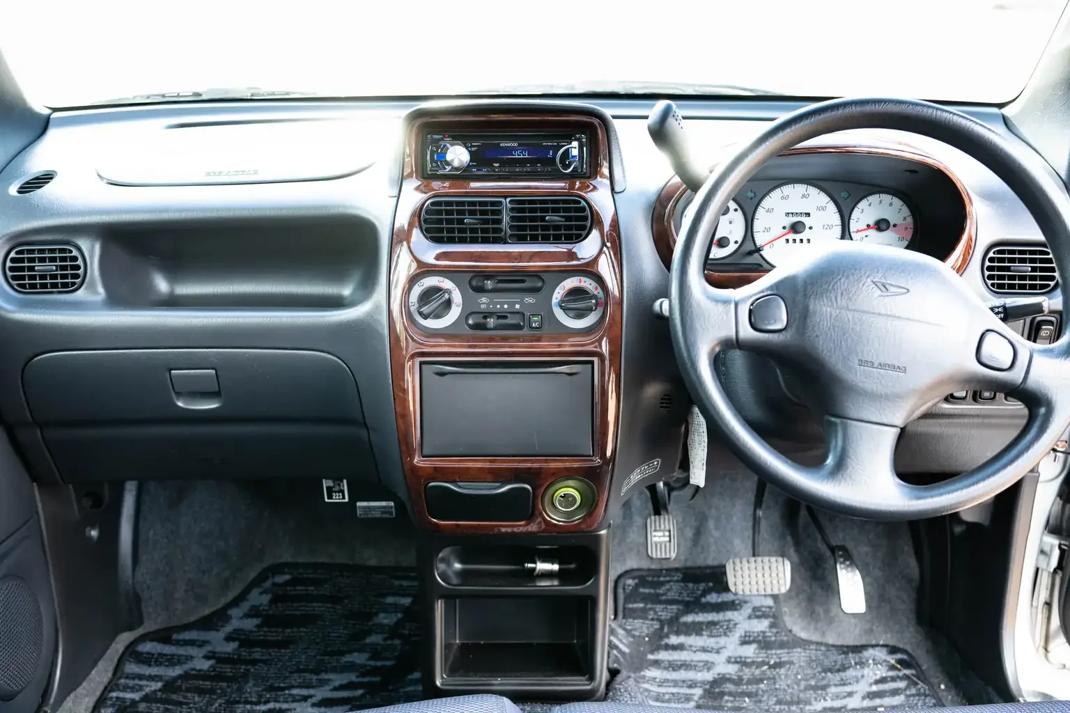 front dashboard interior view silver daihatsu move custom aero down xx turbo usa legal jdm vehicle with title for sale colorado USA