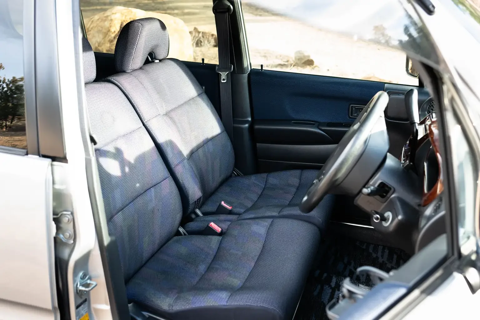 front drivers seat interior view silver daihatsu move custom aero down xx turbo usa legal jdm vehicle with title for sale colorado USA