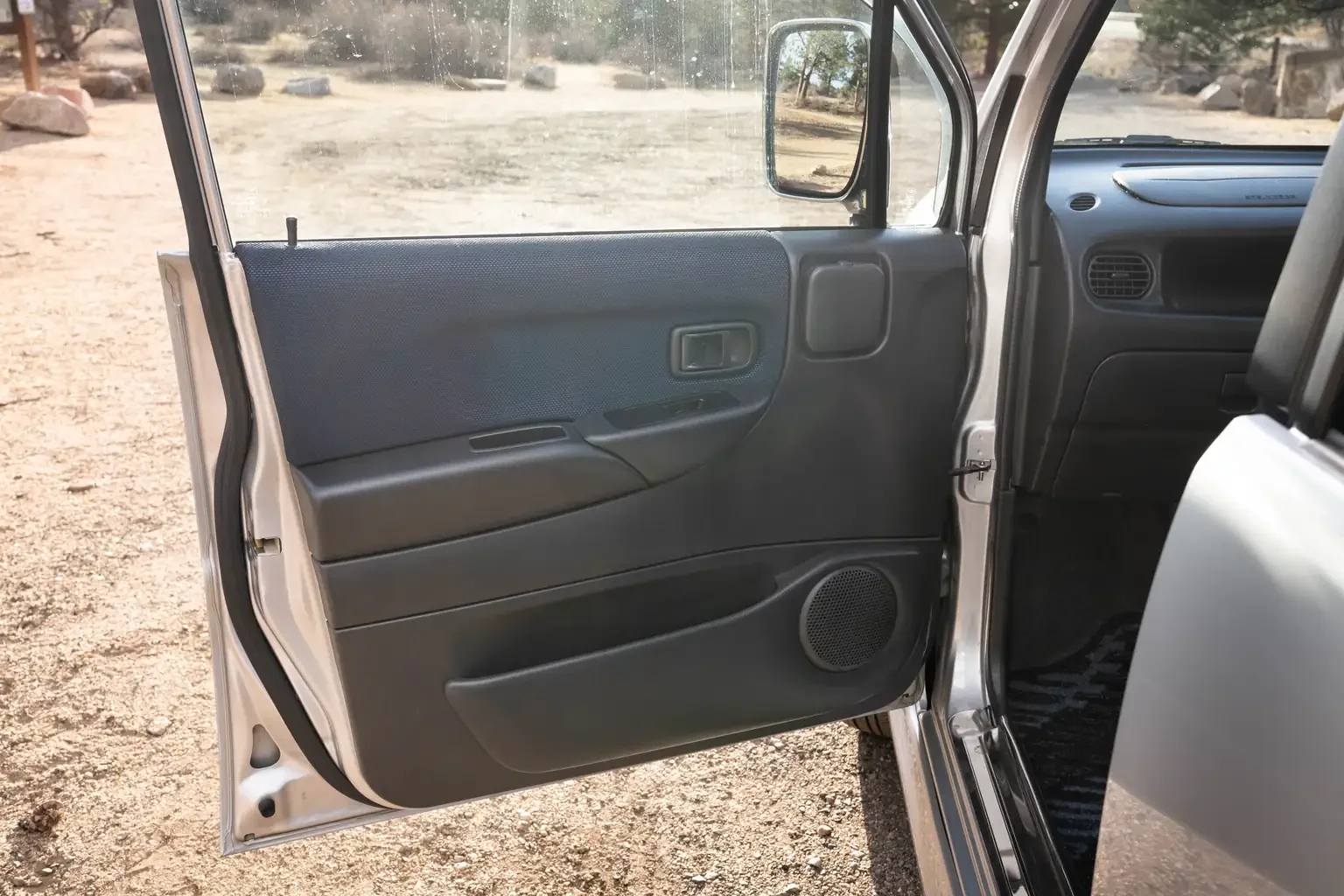 passengers door card condition view silver daihatsu move custom aero down xx turbo usa legal jdm vehicle with title for sale colorado USA