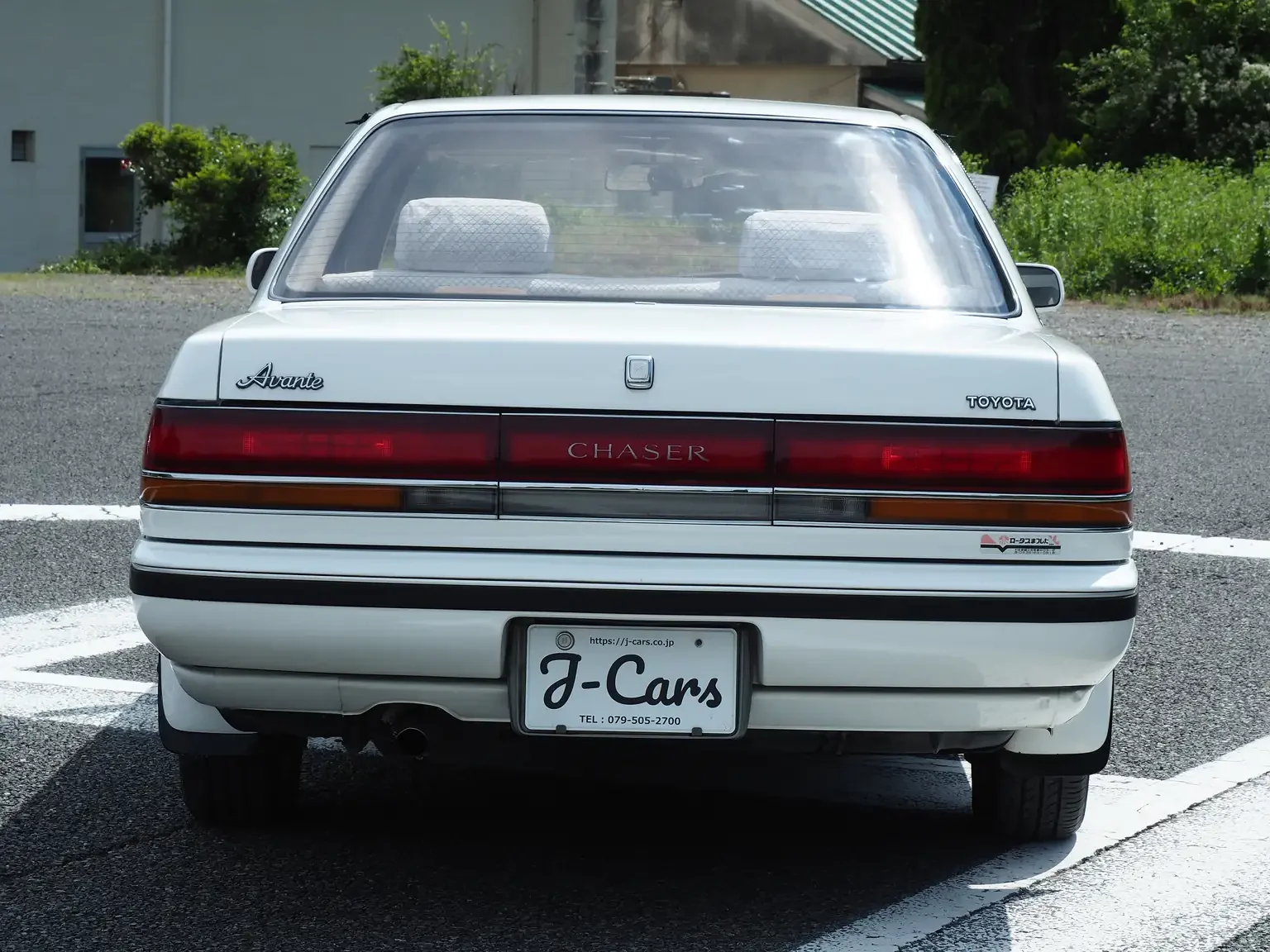 rear end view white 1990 toyota chaser gx81 jdm export stock japan