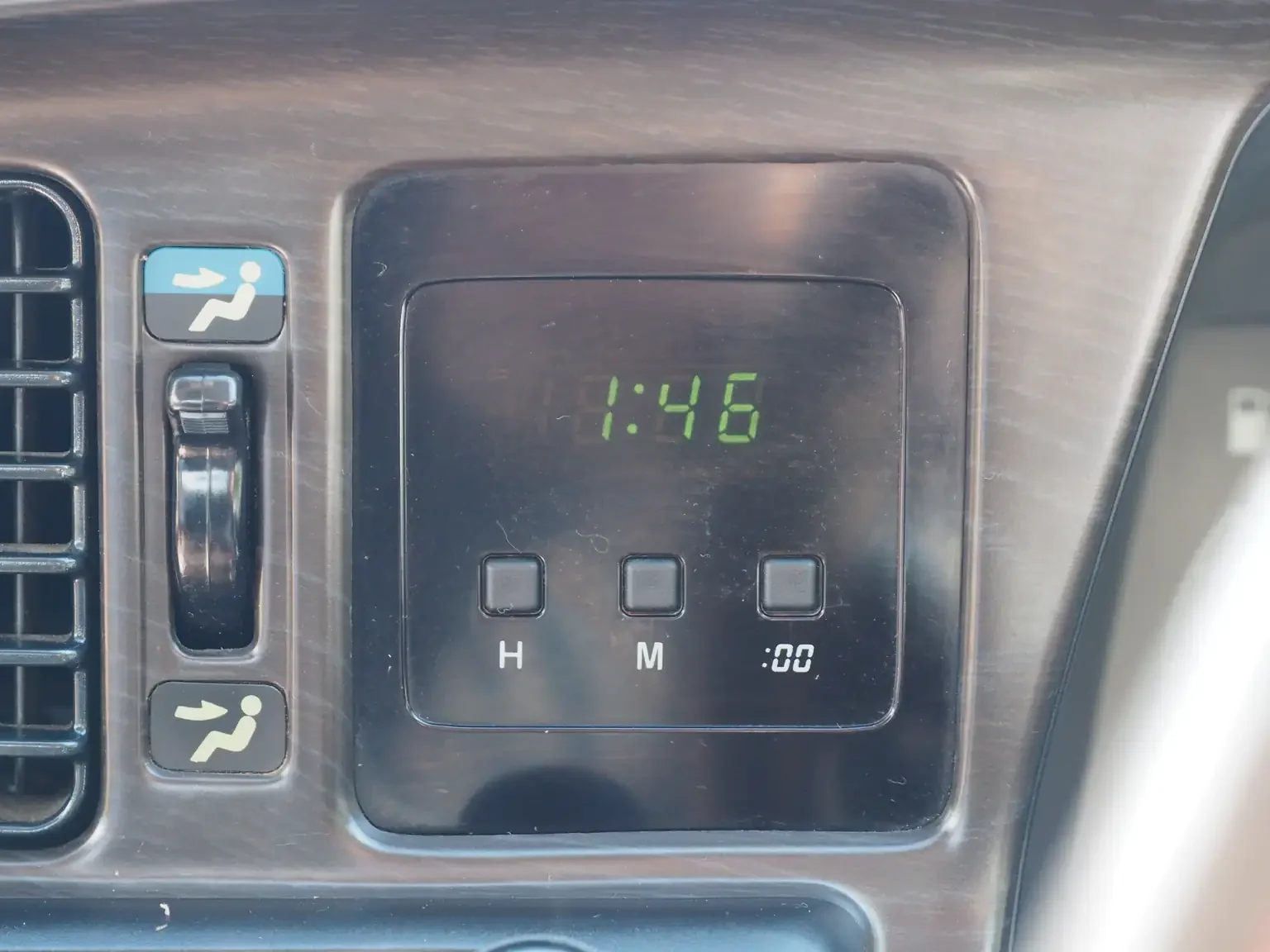working LCD clock display view brown interior 1990 toyota chaser gx81 jdm export stock japan