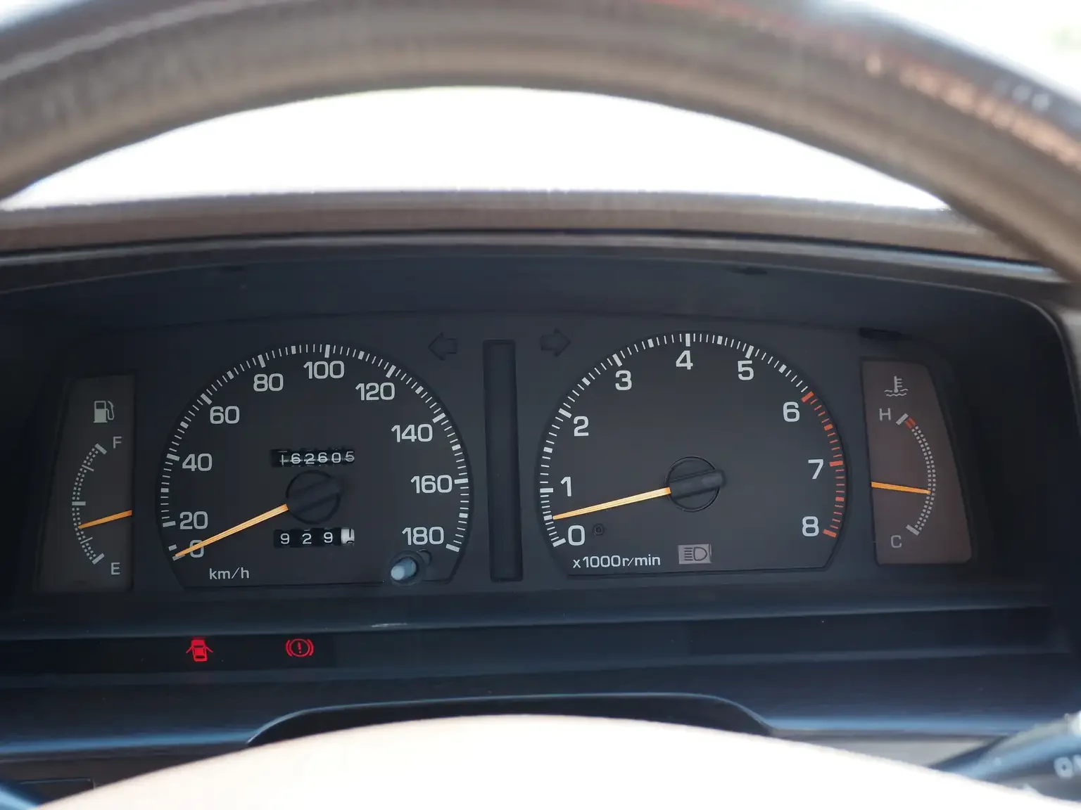 instrument panel view brown interior 1990 toyota chaser gx81 jdm export stock japan