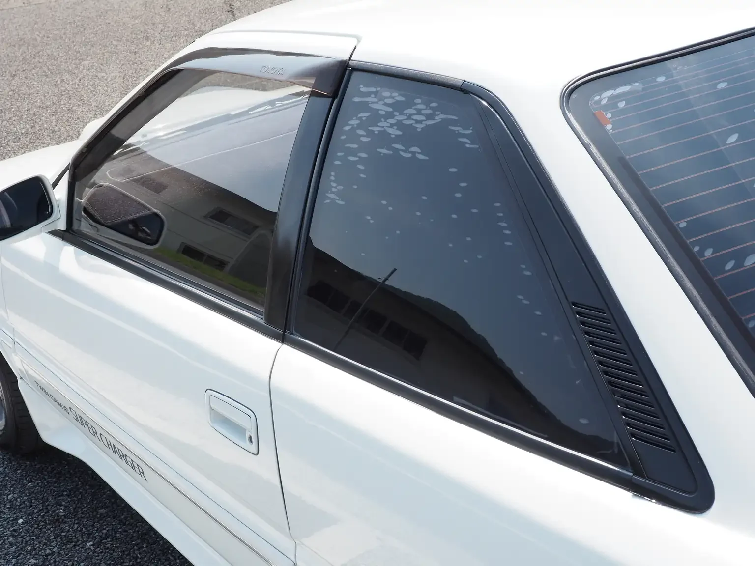 window trim condition view 1989 toyota levin AE92 jdm export stock japan