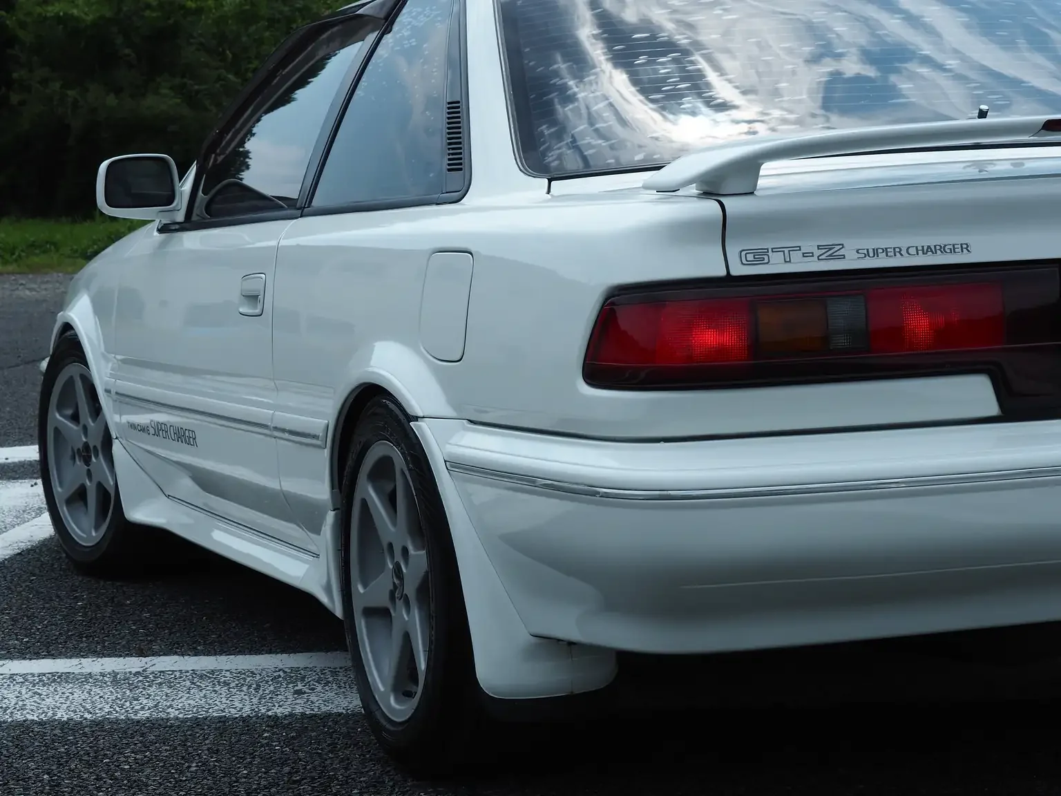 passengers side panels condition view 1989 toyota levin AE92 jdm export stock japan